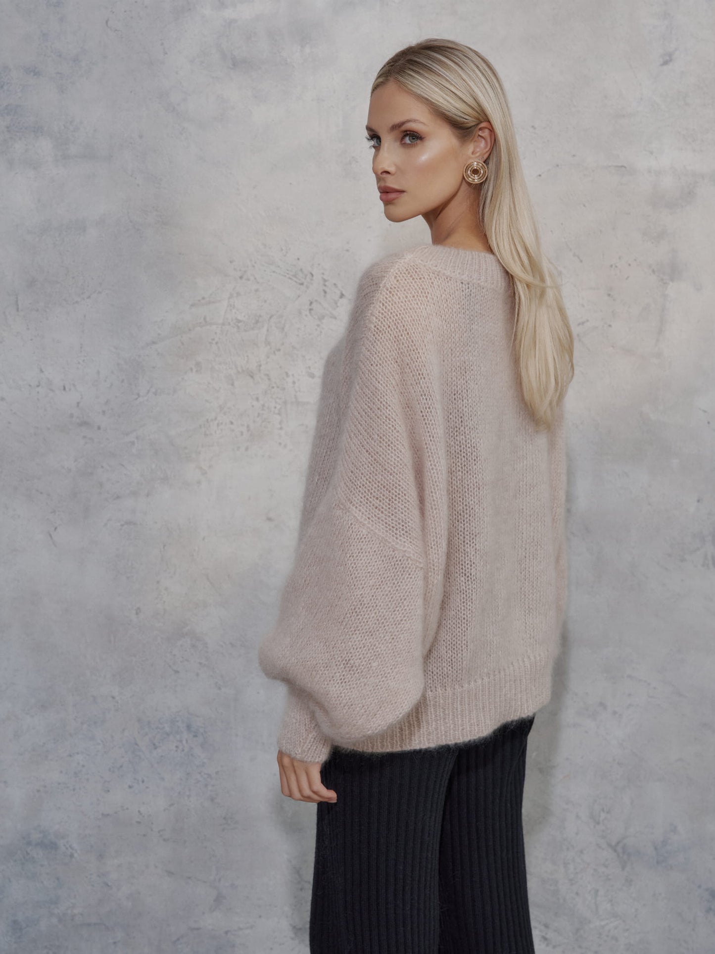 NOELLE pudrinis megztinis