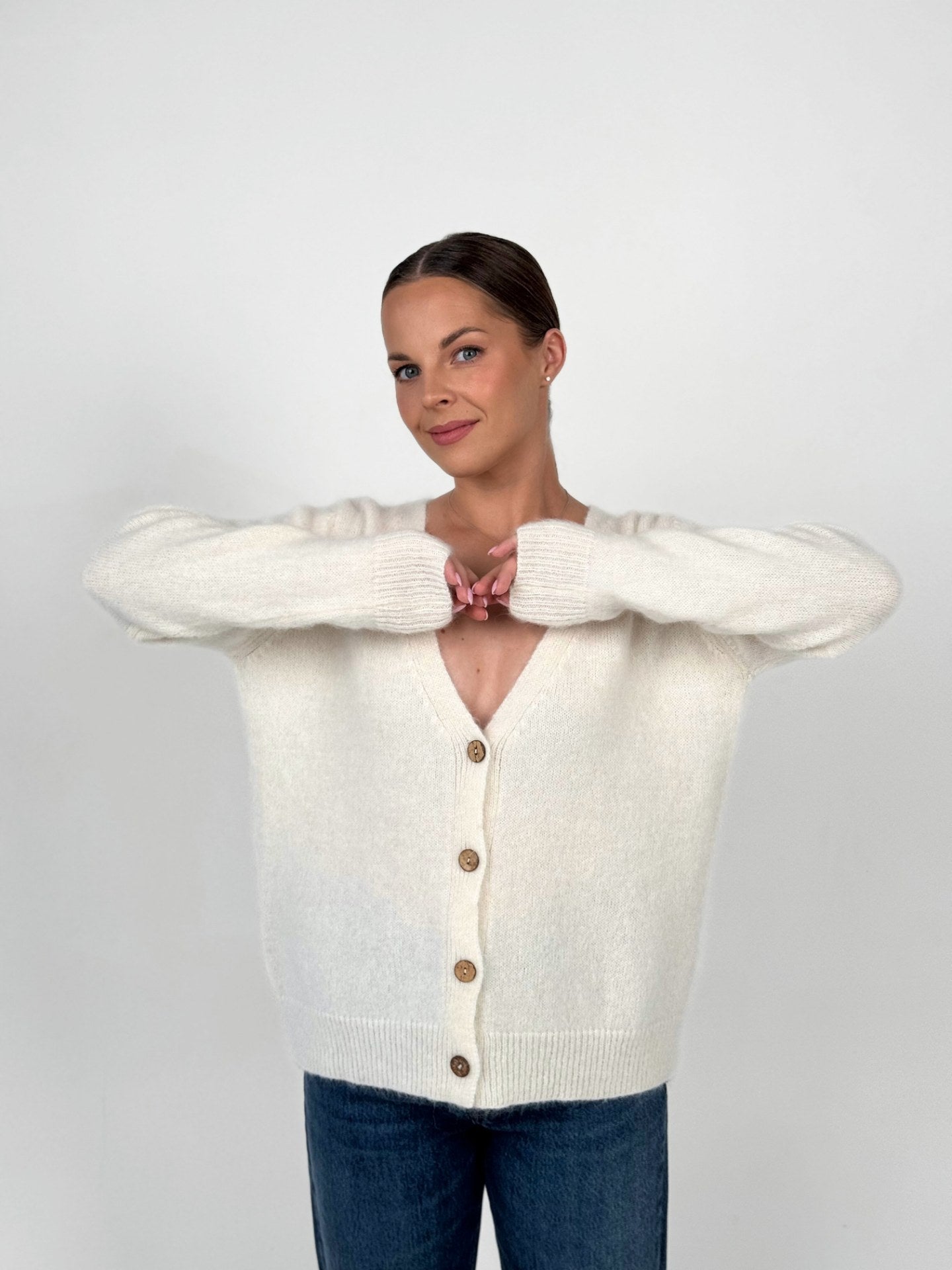 CAMILLE baltas megztinis