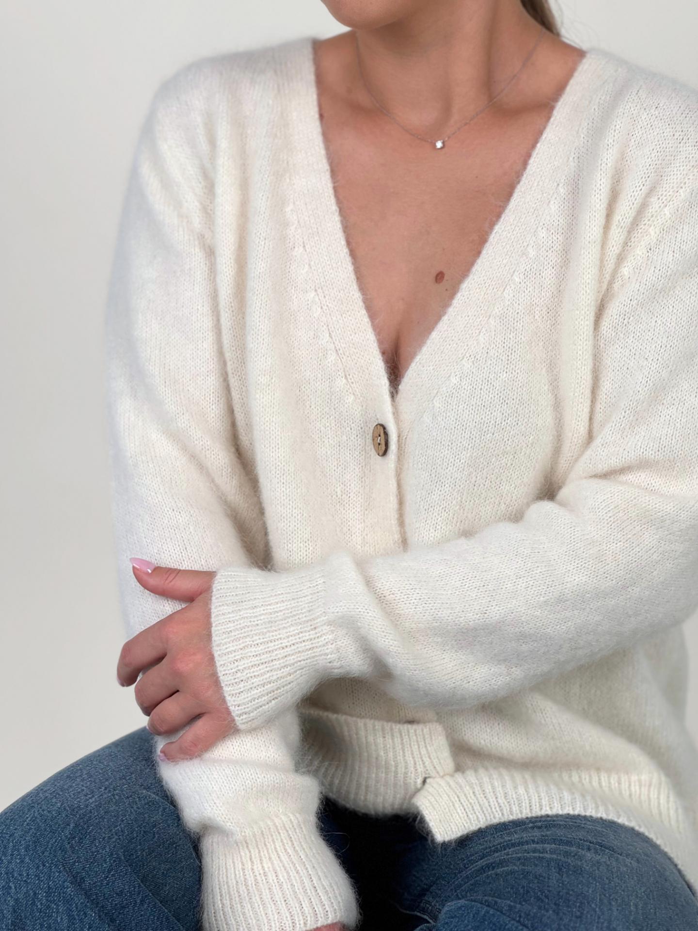 CAMILLE baltas megztinis