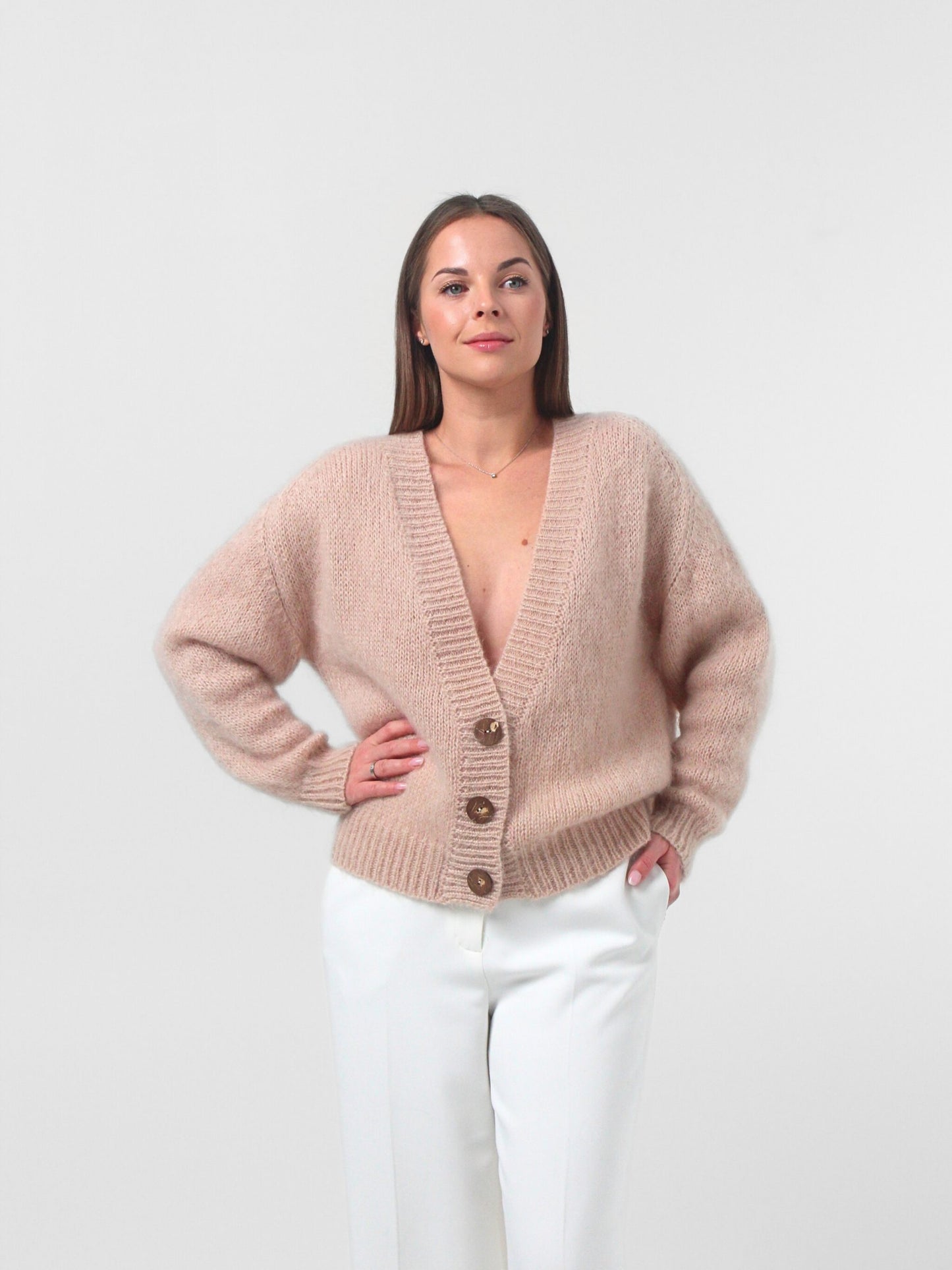 VOLIA rusvas megztinis