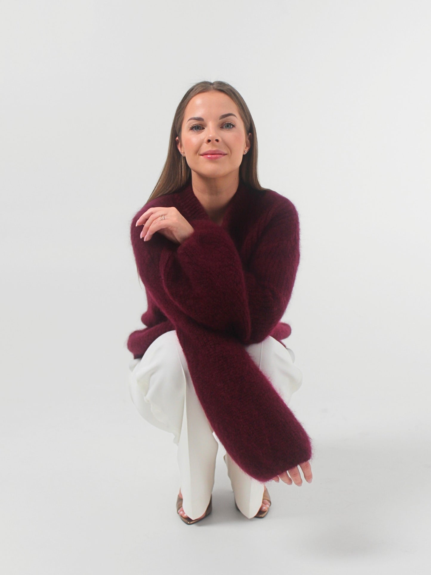 HESTIA bordo megztinis